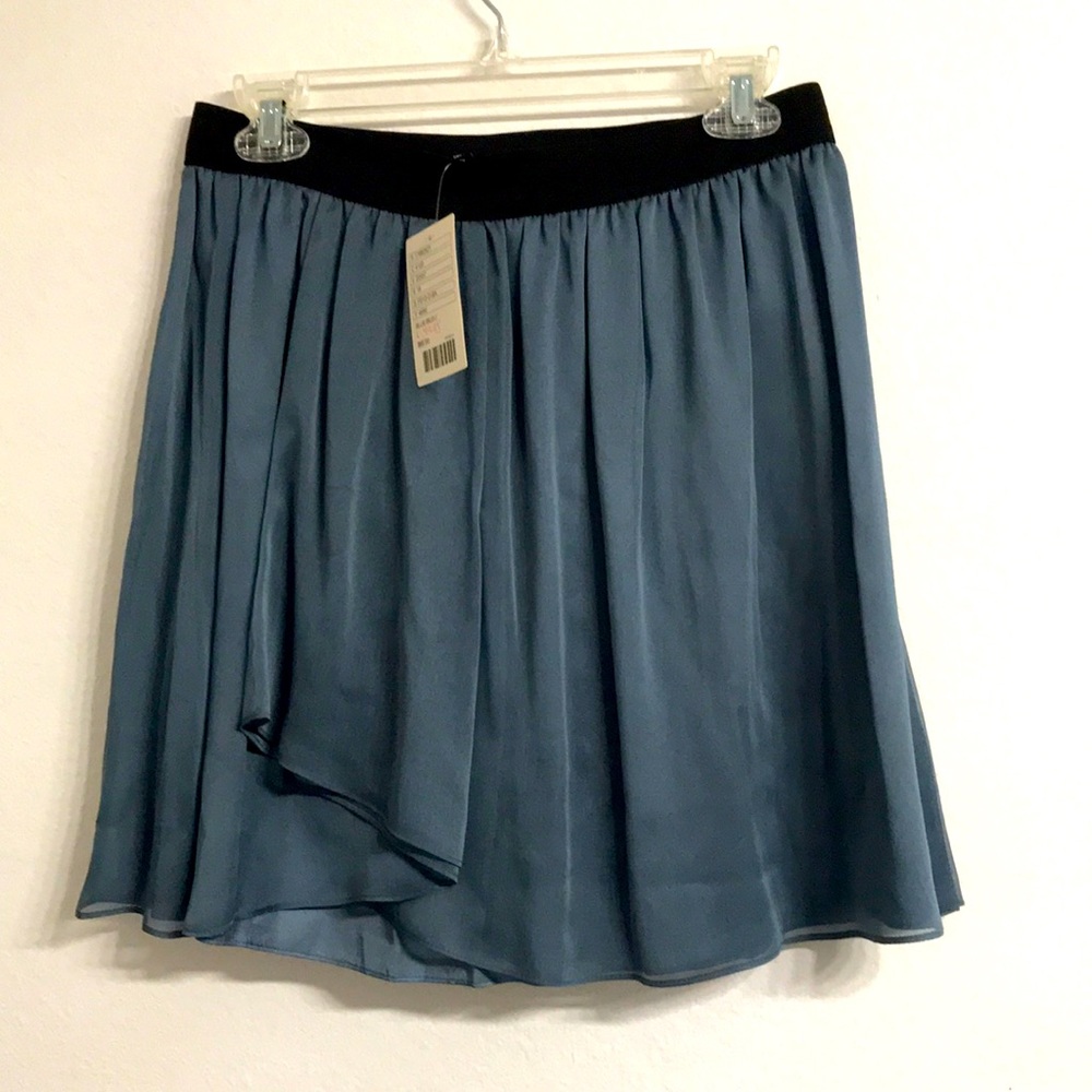 Brand new Plastic Island Blue Elasticated Waist Skirt Size 8